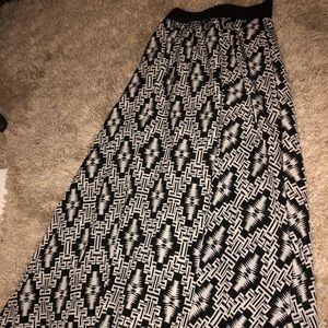NWOT Lularoe Lucy 🖤
